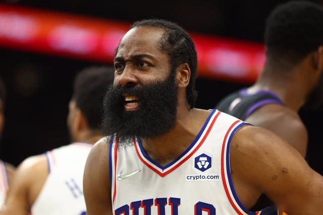 上场带伤出战的NBA球员经历如何？